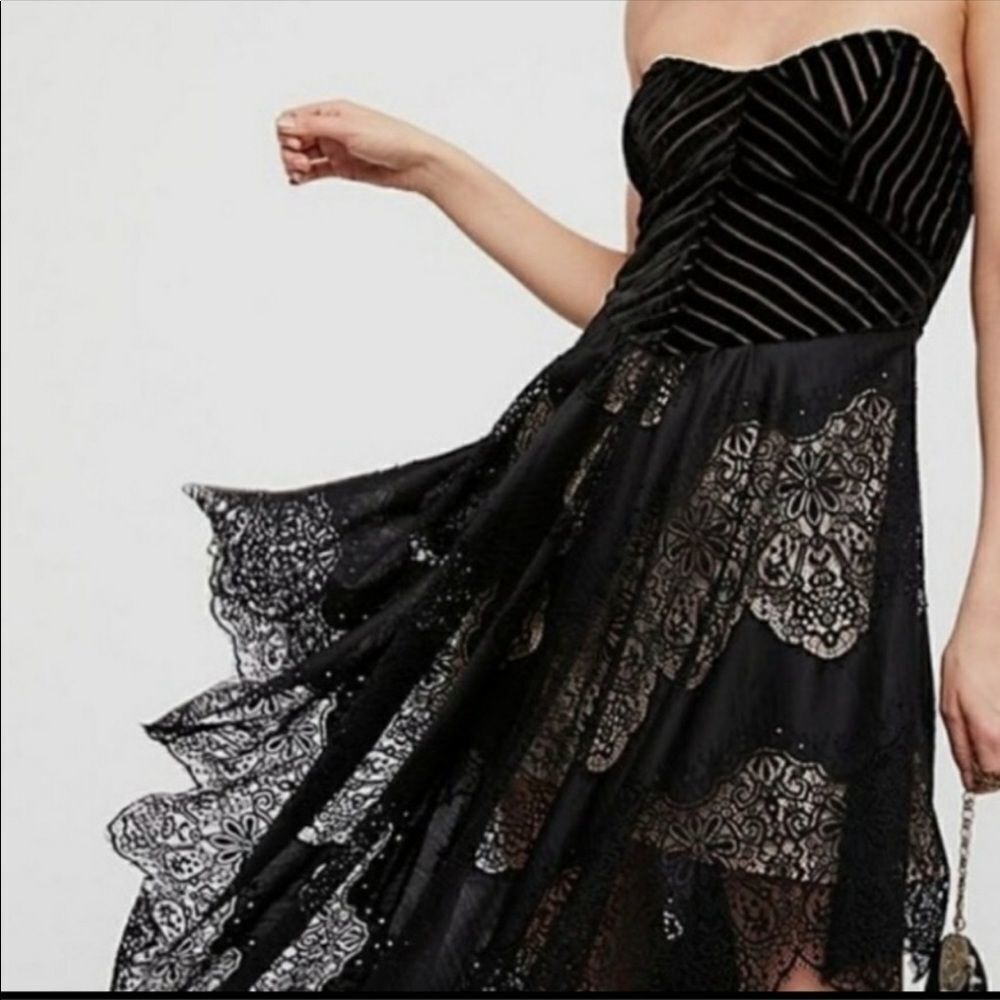 Free People strapless black lace mini dress - Picture 8 of 8